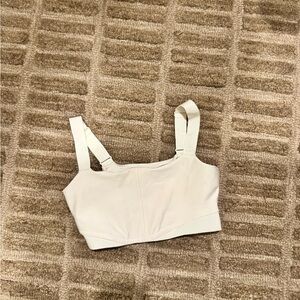 Alo Yoga Ivory Sports Bra